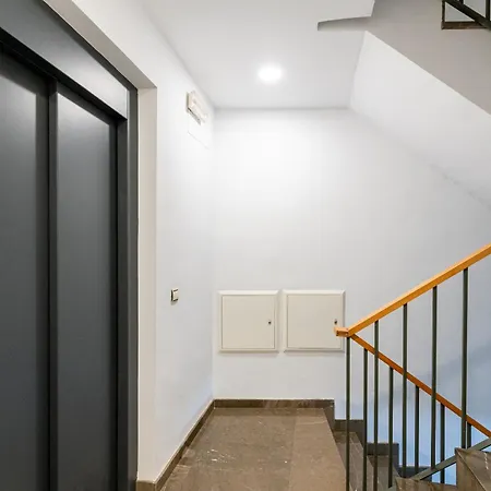 C3 Familiar Apartment