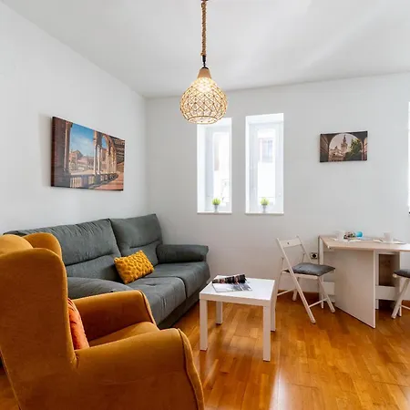 Apartment C3 Familiar