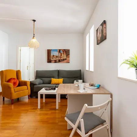 Apartment C3 Familiar
